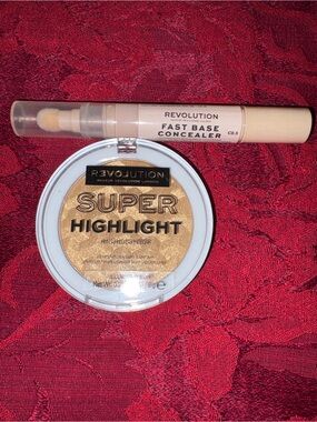 REVOLUTION Concealer and Highlighter
